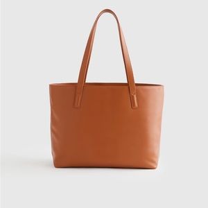QUINCE - Classic Italian Leather Tote - Cognac